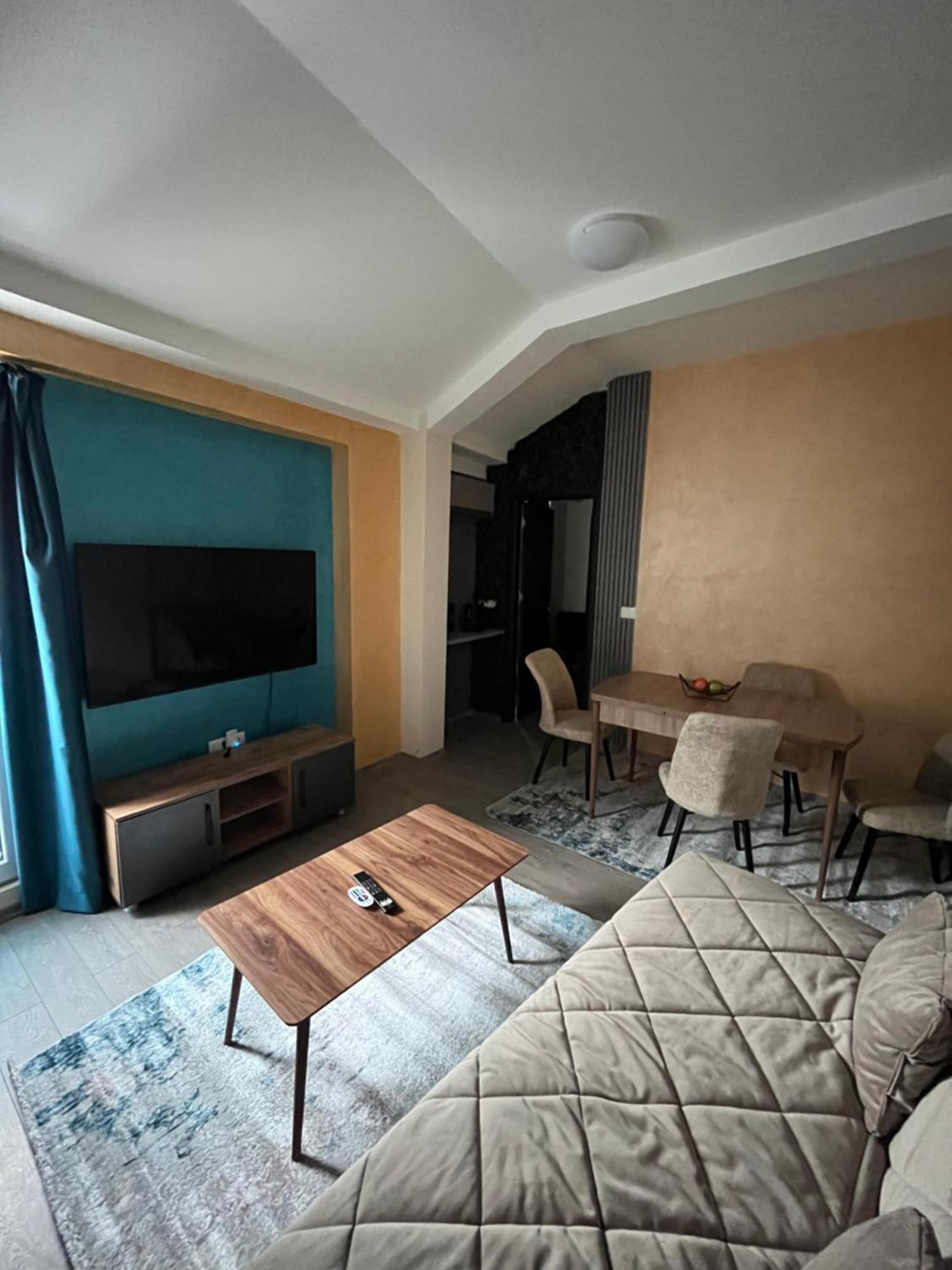 Square Vanilla Apartments Skopje Luaran gambar