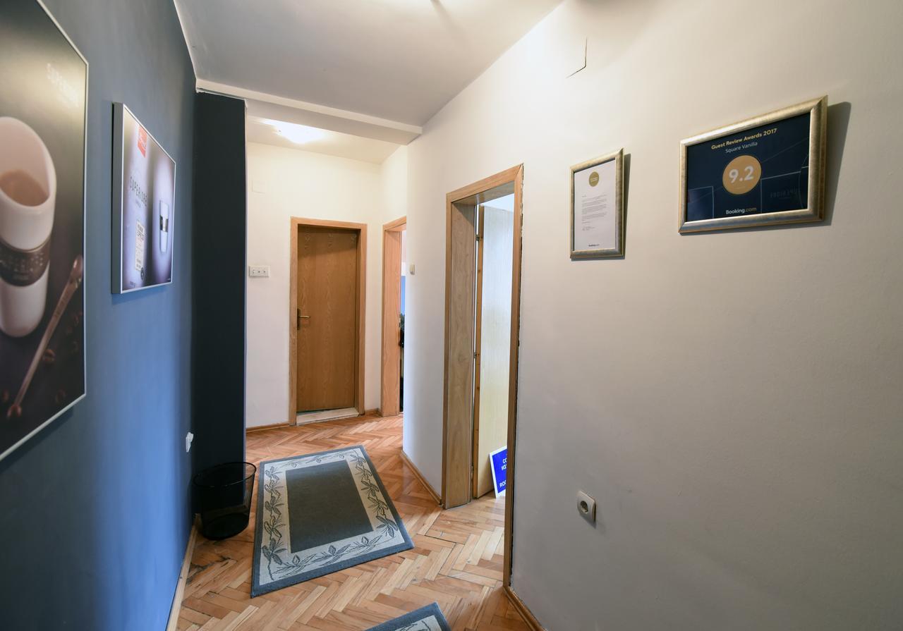 Square Vanilla Apartments Skopje Luaran gambar