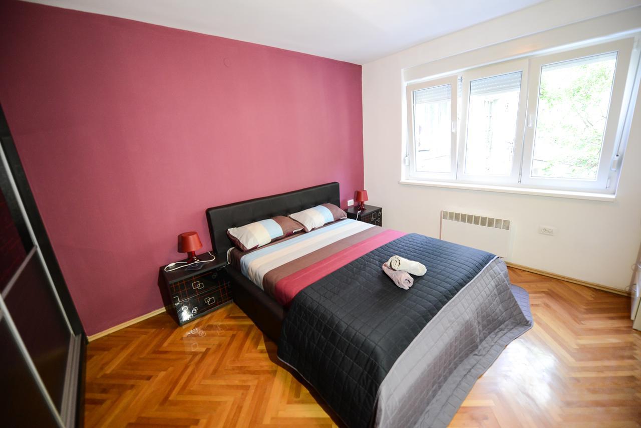 Square Vanilla Apartments Skopje Luaran gambar