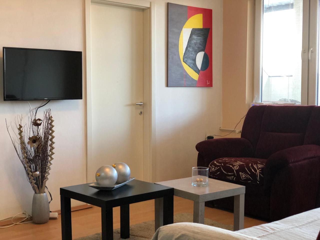 Square Vanilla Apartments Skopje Luaran gambar